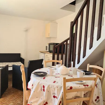Апартаменты T3 Mezzanine Avec Terrasse, Parking Prive, A 400m De La - Cap D'agde - Fr-1-249-399
